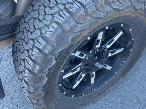 Used 2020 Chevrolet Silverado 2500 High Country w/ Z71 Off-Road Package image 10