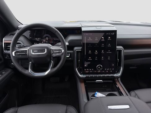 New 2026 GMC Yukon Denali w/ Sun & Power Step Package AWD/4WD image 14