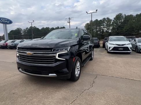 Used 2024 Chevrolet Tahoe LT image 2