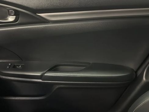 Used 2020 Honda Civic Sport image 16