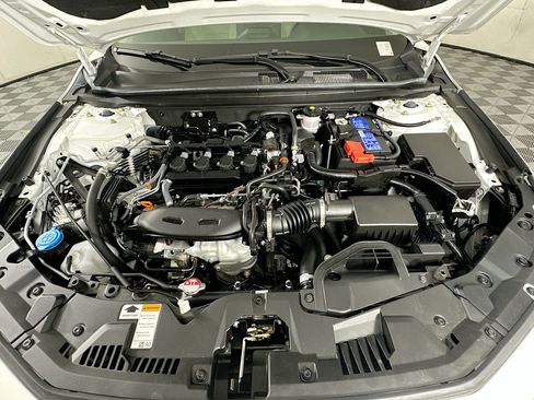 Used 2025 Honda Accord LX image 31