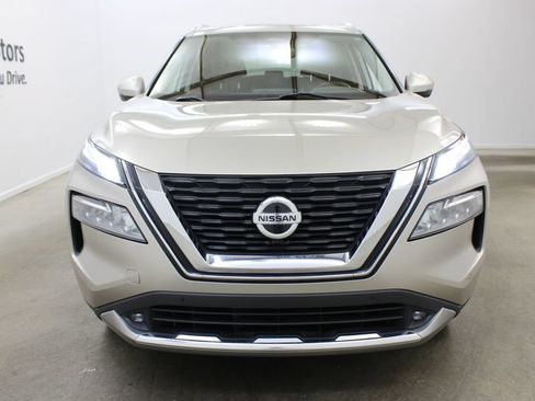 Used 2021 Nissan Rogue Platinum FWD image 7