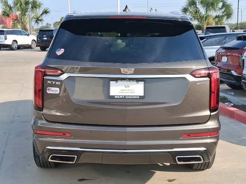 Used 2020 Cadillac XT6 Premium Luxury image 5