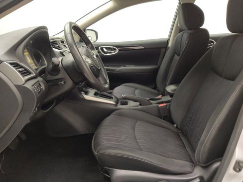 Used 2017 Nissan Sentra SV FWD image 17