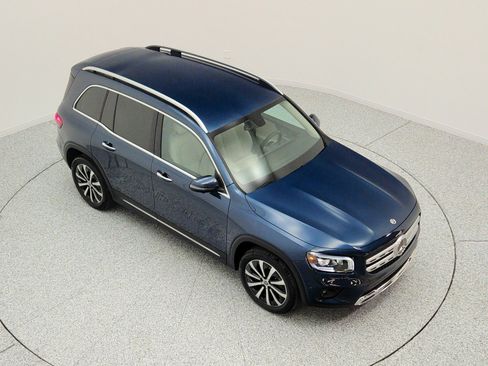 Used 2022 Mercedes-Benz GLB 250 image 24