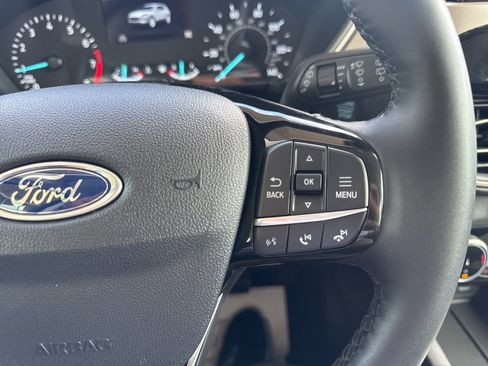 Certified 2022 Ford Escape SEL image 29