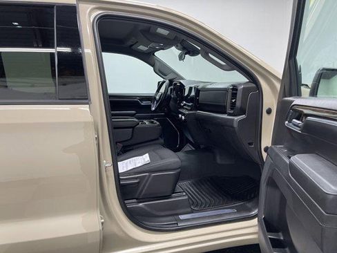 Used 2023 GMC Sierra 1500 Elevation AWD/4WD image 18