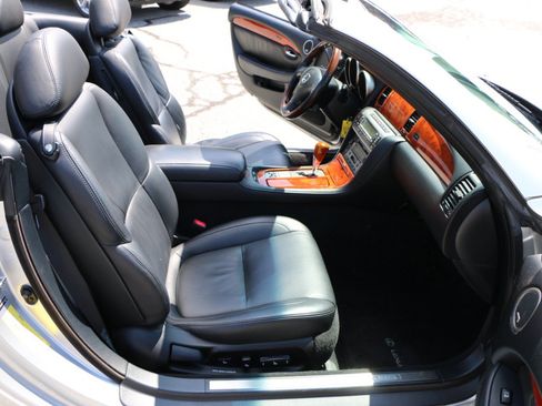 Used 2006 Lexus SC 430 Convertible w/ Preferred Accessory Pkg RWD image 23