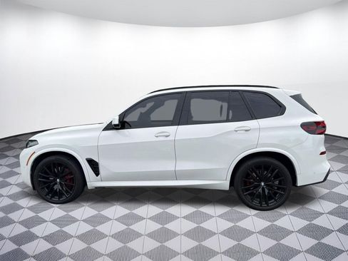 Certified 2024 BMW X5 xDrive40i w/ M Sport Package AWD/4WD image 2