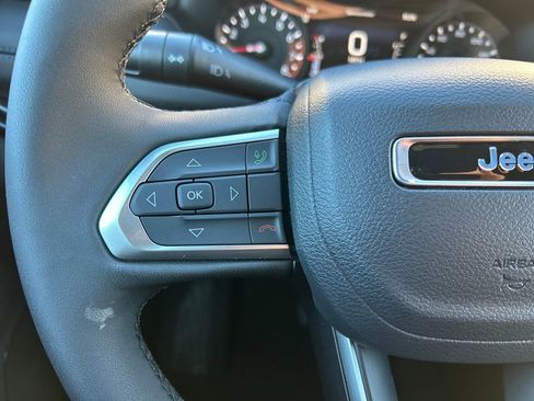 New 2026 Jeep Compass Latitude image 25