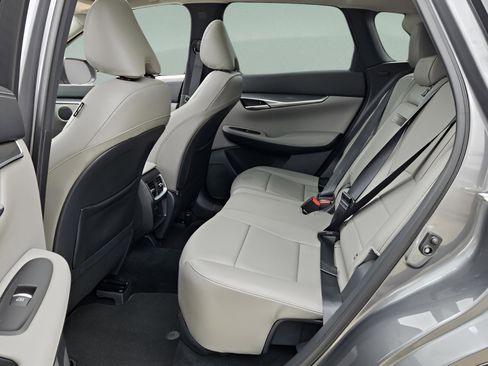 Certified 2025 INFINITI QX50 Luxe image 12