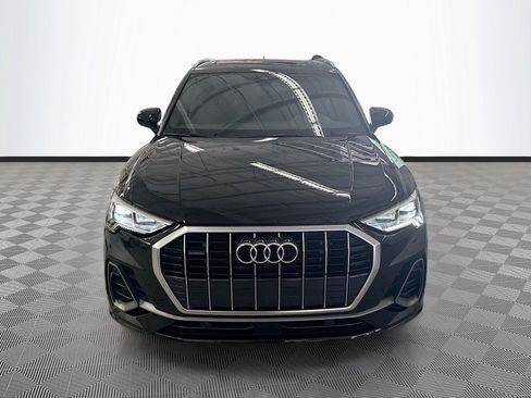 Used 2023 Audi Q3 2.0T Premium Plus w/ Premium Plus Package AWD/4WD image 2