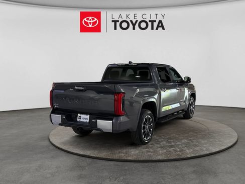 Used 2024 Toyota Tundra Limited w/ Power Package AWD/4WD image 9
