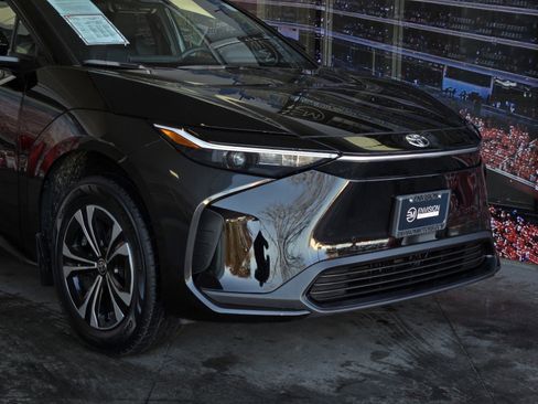 Certified 2024 Toyota bZ4X XLE image 2