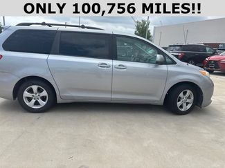Used 2012 Toyota Sienna LE FWD video 2