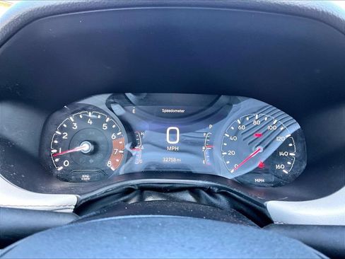 Used 2025 Jeep Compass Limited AWD/4WD image 17