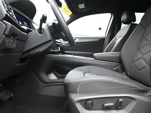 Used 2024 Chevrolet Malibu LT image 13