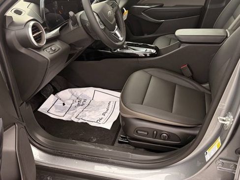 New 2026 Chevrolet Trax ACTIV w/ Sunroof Package image 13