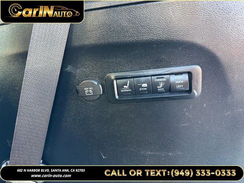 Used 2019 Chrysler Pacifica Limited w/ S Appearance Package image 40