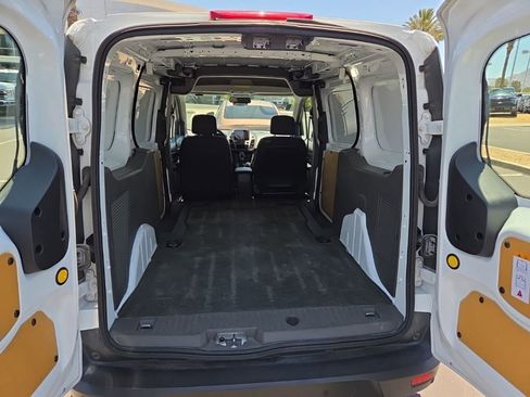 Used 2020 Ford Transit Connect XLT FWD image 8