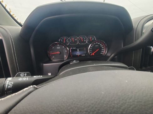 Used 2015 RAM 2500 Tradesman w/ Chrome Appearance Group image 18