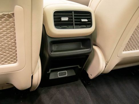 Certified 2024 Mercedes-Benz GLE 350 4MATIC w/ Winter Package image 20