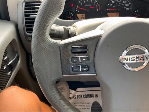 Used 2020 Nissan Frontier SV w/ Midnight Edition Floor Mats AWD/4WD image 24
