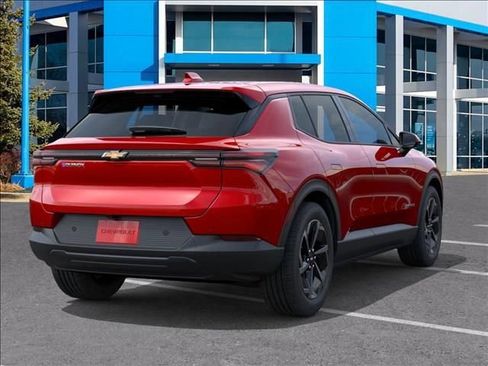 New 2026 Chevrolet Equinox EV LT image 4