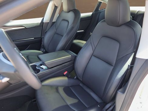 Used 2023 Tesla Model 3 Standard Range RWD image 7