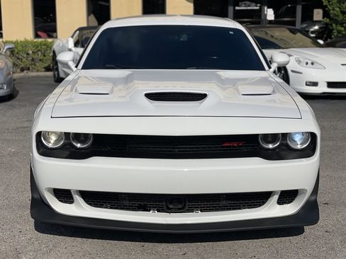 Used 2019 Dodge Challenger R/T Scat Pack w/ Widebody Package RWD image 17
