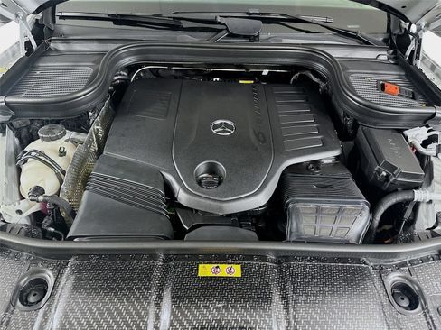Certified 2026 Mercedes-Benz GLS 450 GLS 450 image 41