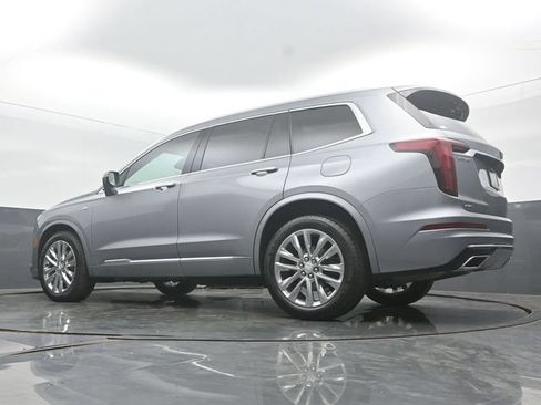 Certified 2025 Cadillac XT6 Premium Luxury w/ Technology Package AWD/4WD image 51