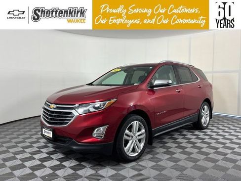 Used 2020 Chevrolet Equinox Premier AWD/4WD image 1