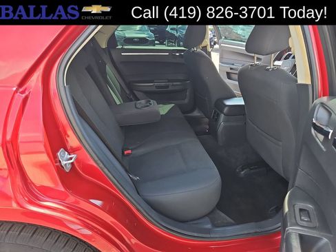 Used 2010 Chrysler 300 Touring Plus RWD image 26