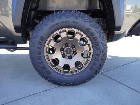 New 2025 Toyota Tacoma Trailhunter image 12