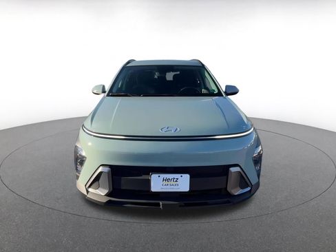 Used 2025 Hyundai Kona SEL image 4