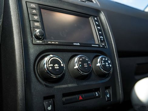 Used 2014 Dodge Challenger R/T image 39