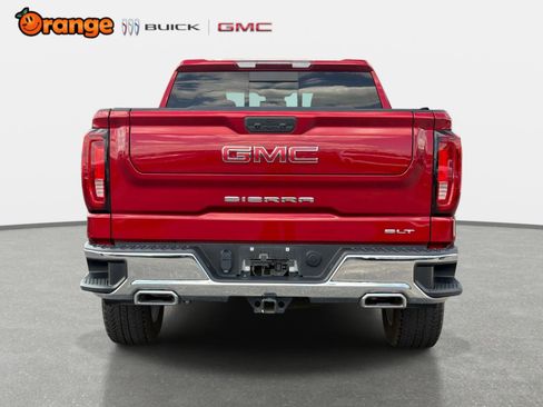 Used 2023 GMC Sierra 1500 SLT AWD/4WD image 4