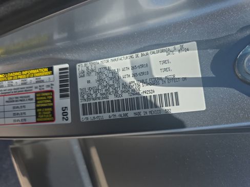Used 2024 Toyota Tacoma TRD Sport RWD image 25