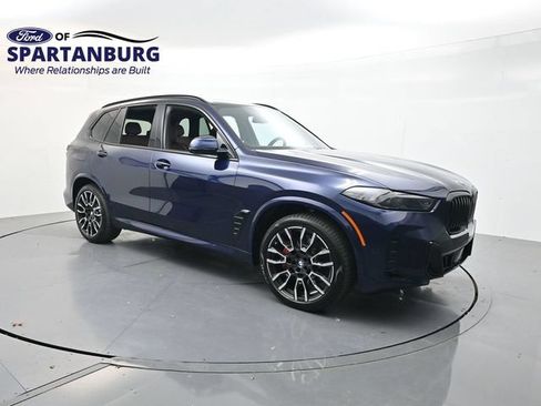 Used 2025 BMW X5 xDrive40i w/ M Sport Package AWD/4WD image 1