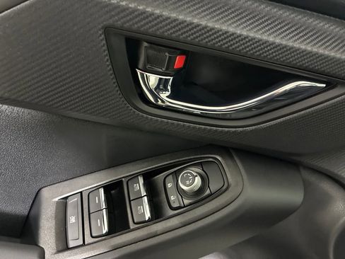 Used 2025 Subaru Crosstrek 2.5i Limited image 15