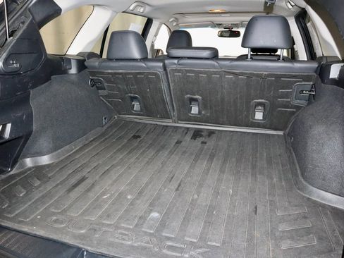Used 2015 Subaru Outback 2.5i Limited image 15