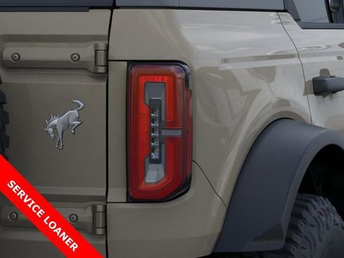 New 2025 Ford Bronco Badlands w/ Sasquatch Package AWD/4WD image 23