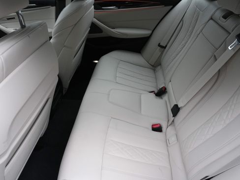 Certified 2023 BMW 540i xDrive w/ Executive Package AWD/4WD image 36