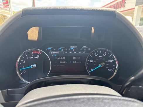 Used 2020 Ford F250 Lariat w/ Lariat Ultimate Package AWD/4WD image 28
