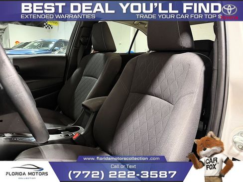 Used 2023 Toyota Corolla LE FWD image 13