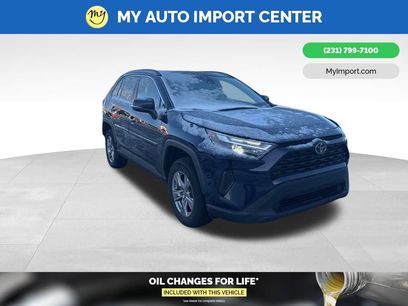 Used 2022 Toyota RAV4 XLE w/ Convenience Package