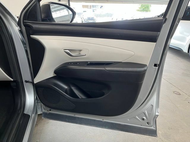 Used 2025 Hyundai Tucson SEL AWD/4WD image 13