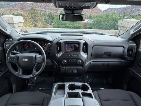 Used 2025 Chevrolet Silverado 1500 W/T w/ WT Value Package AWD/4WD image 17