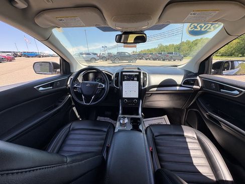 Used 2023 Ford Edge SEL AWD/4WD image 21